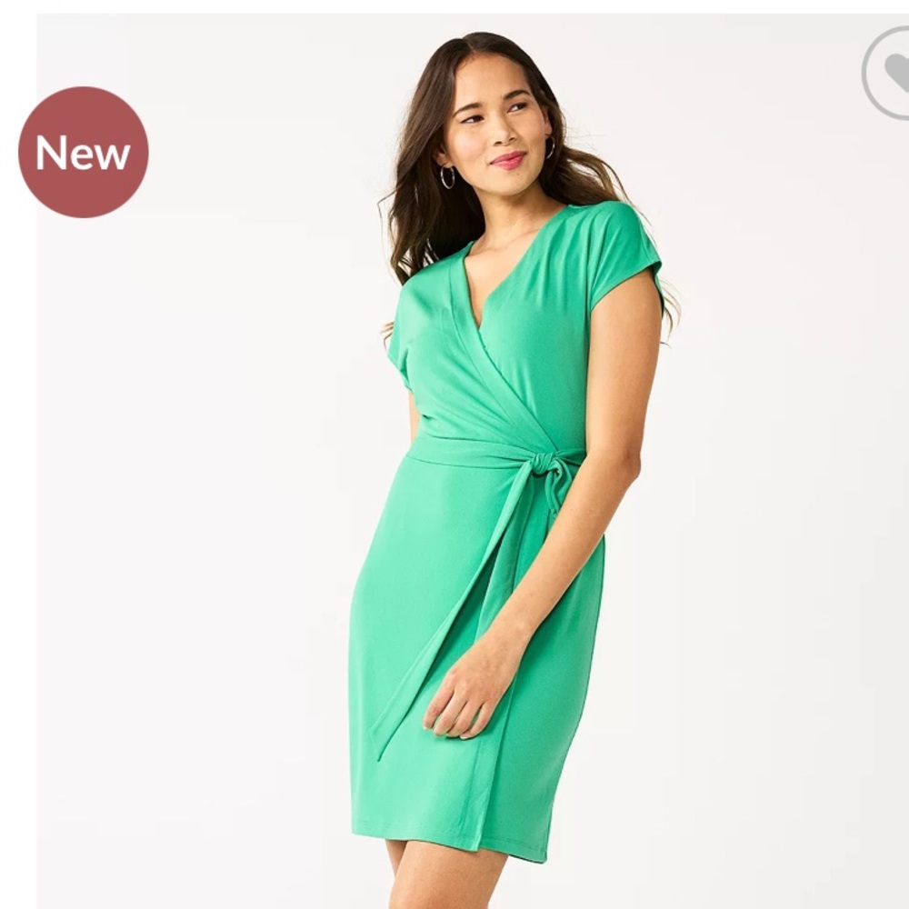 NWT Nine West V-neck wrap style dress